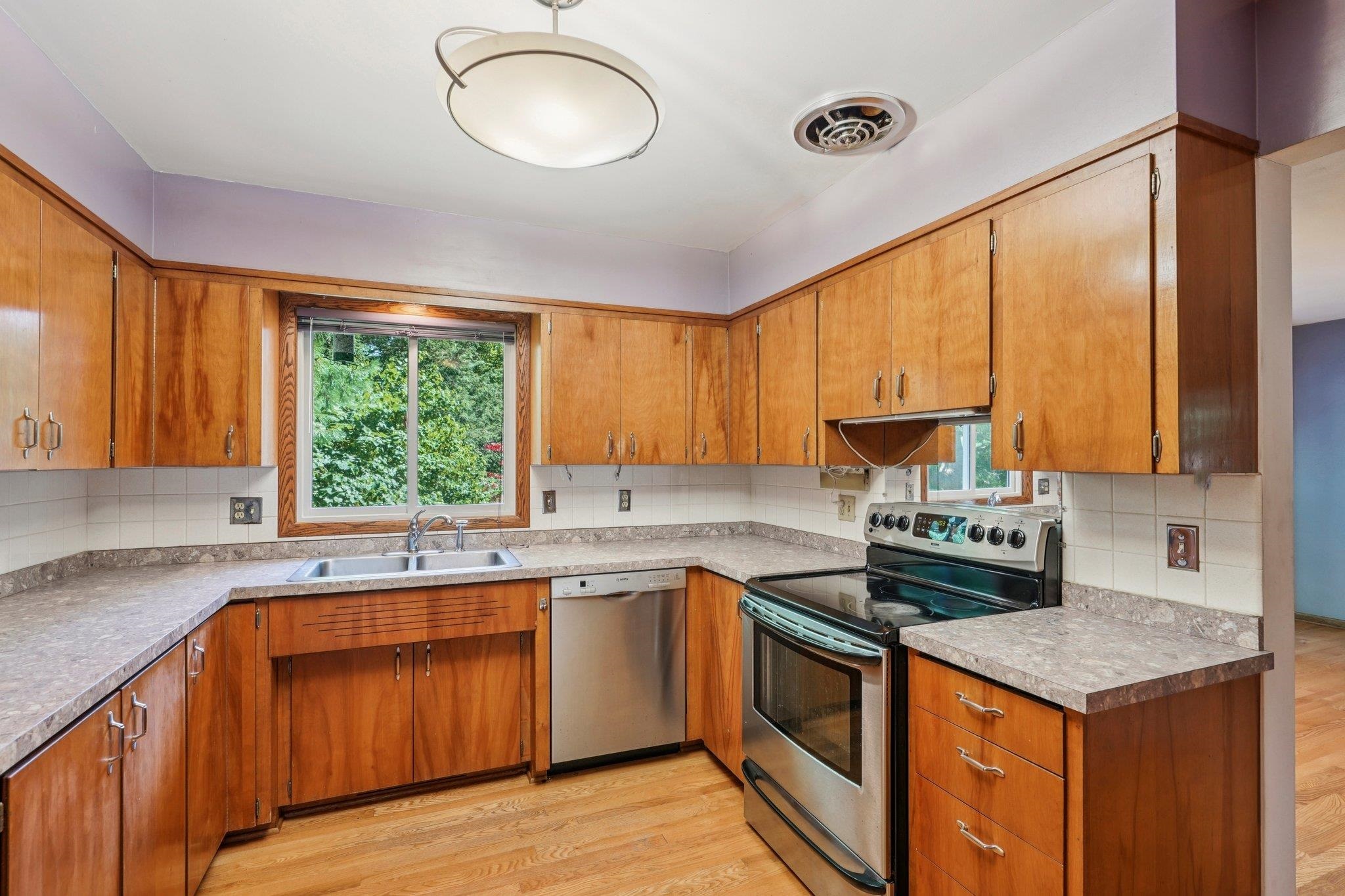 479 Agnes Drive