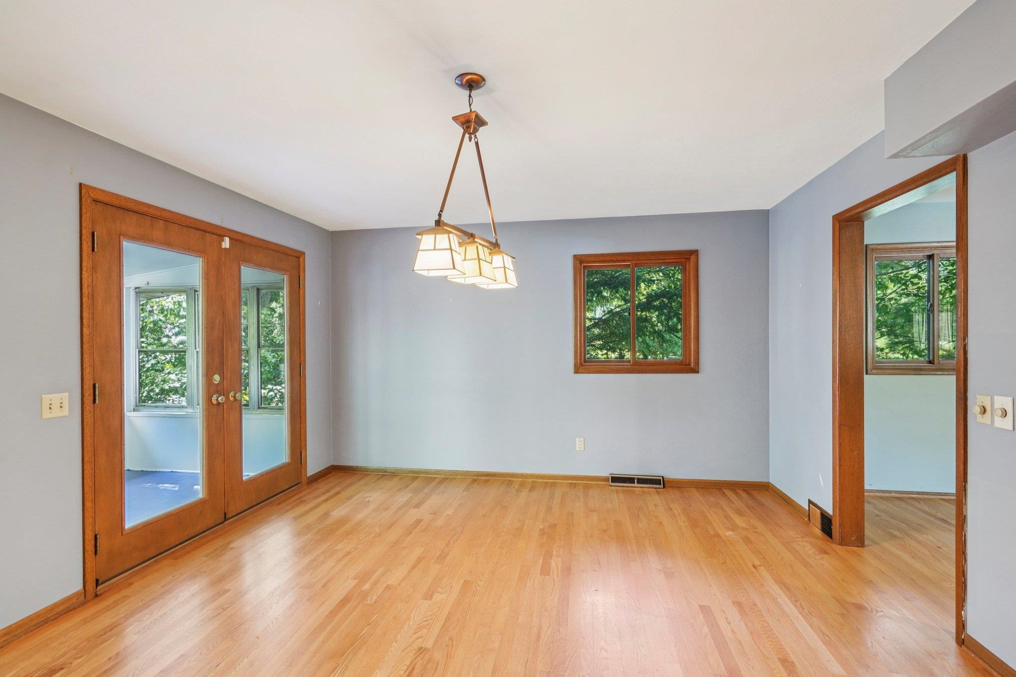 479 Agnes Drive