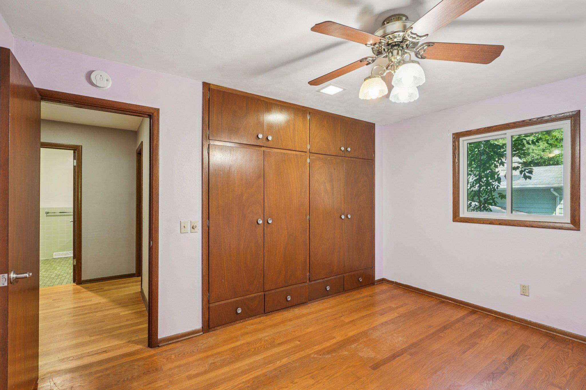 479 Agnes Drive