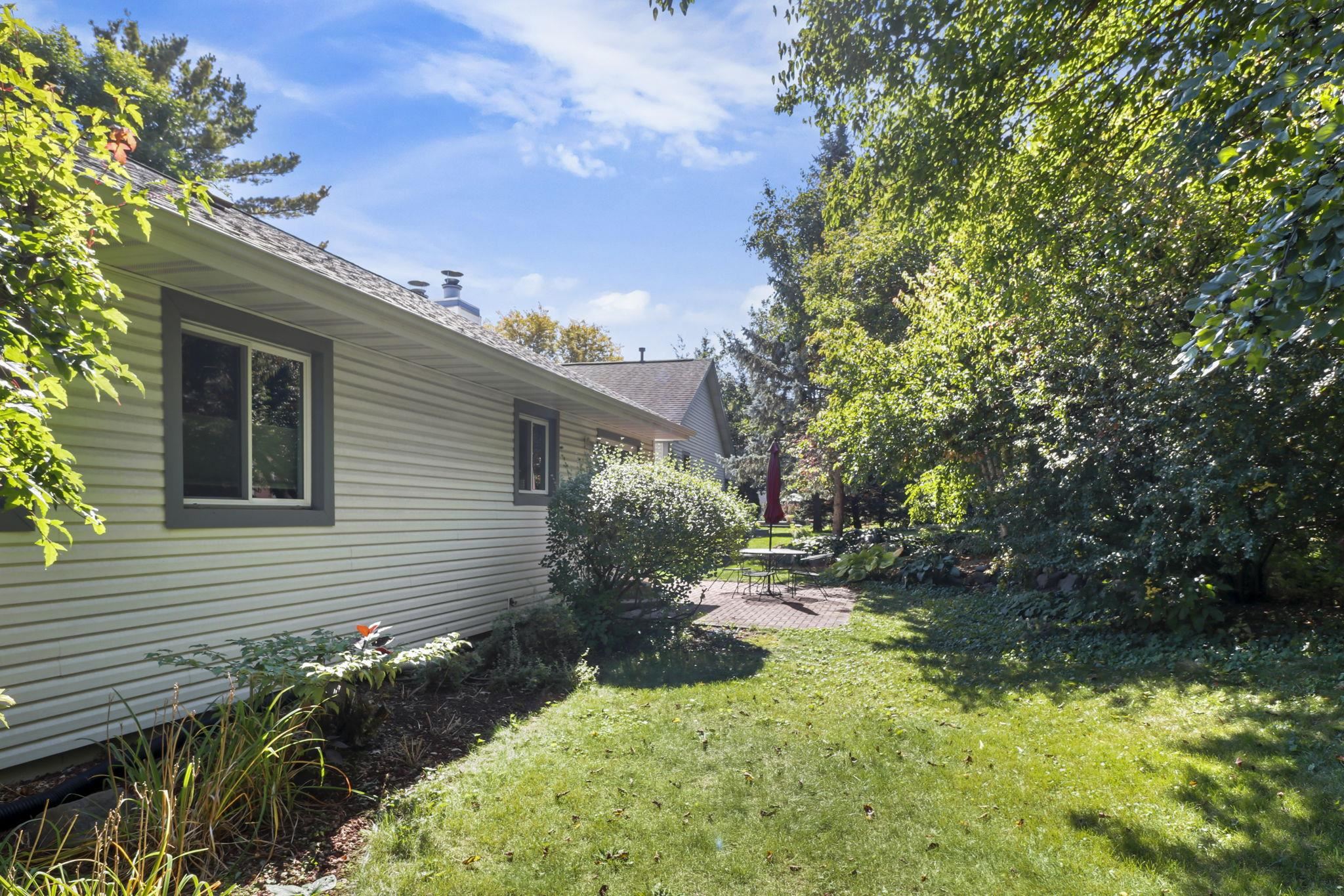 7826 E Oakbrook Circle