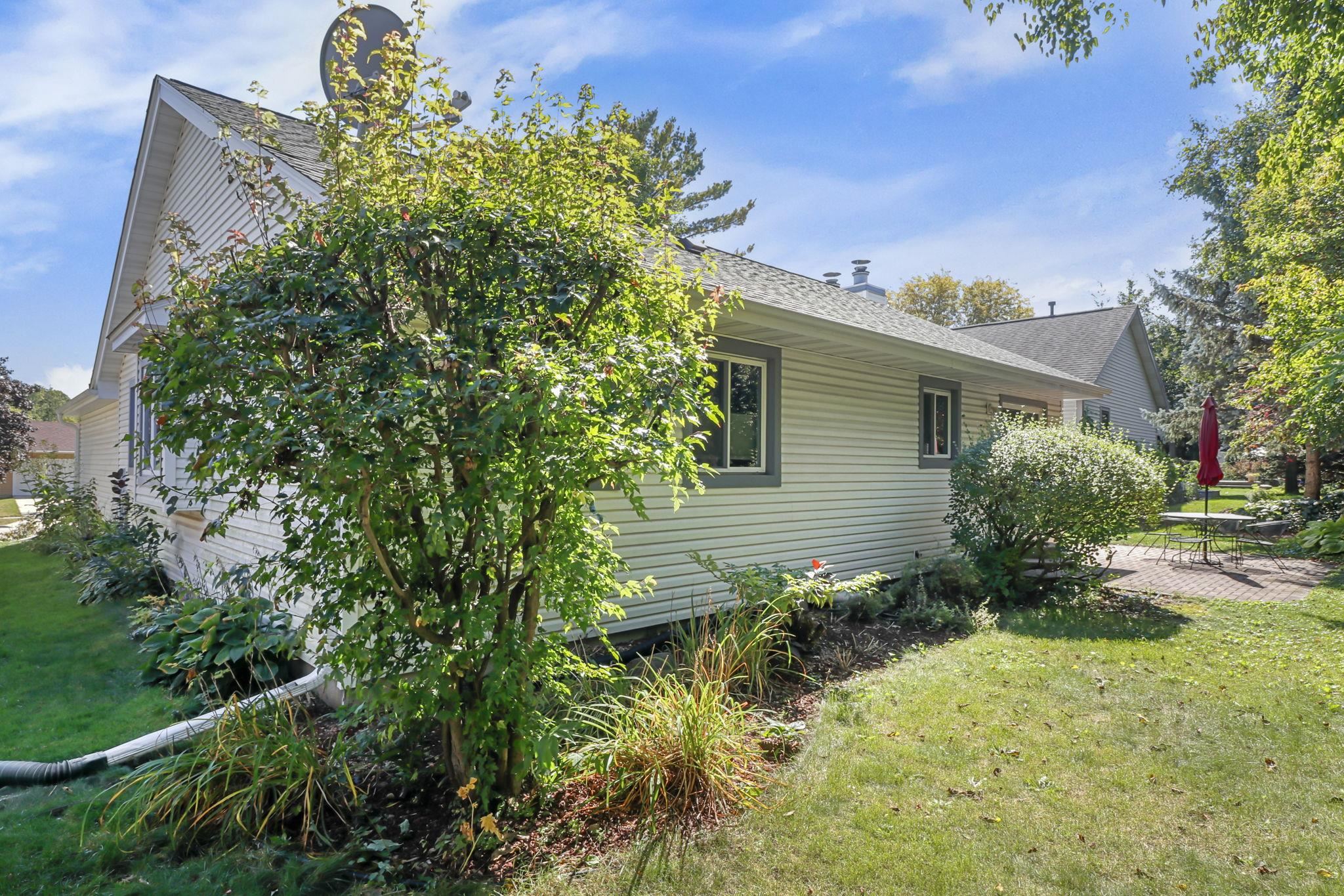 7826 E Oakbrook Circle
