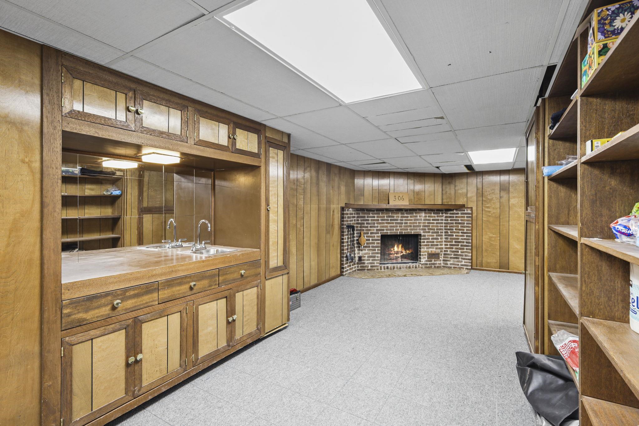 306 S Segoe Road