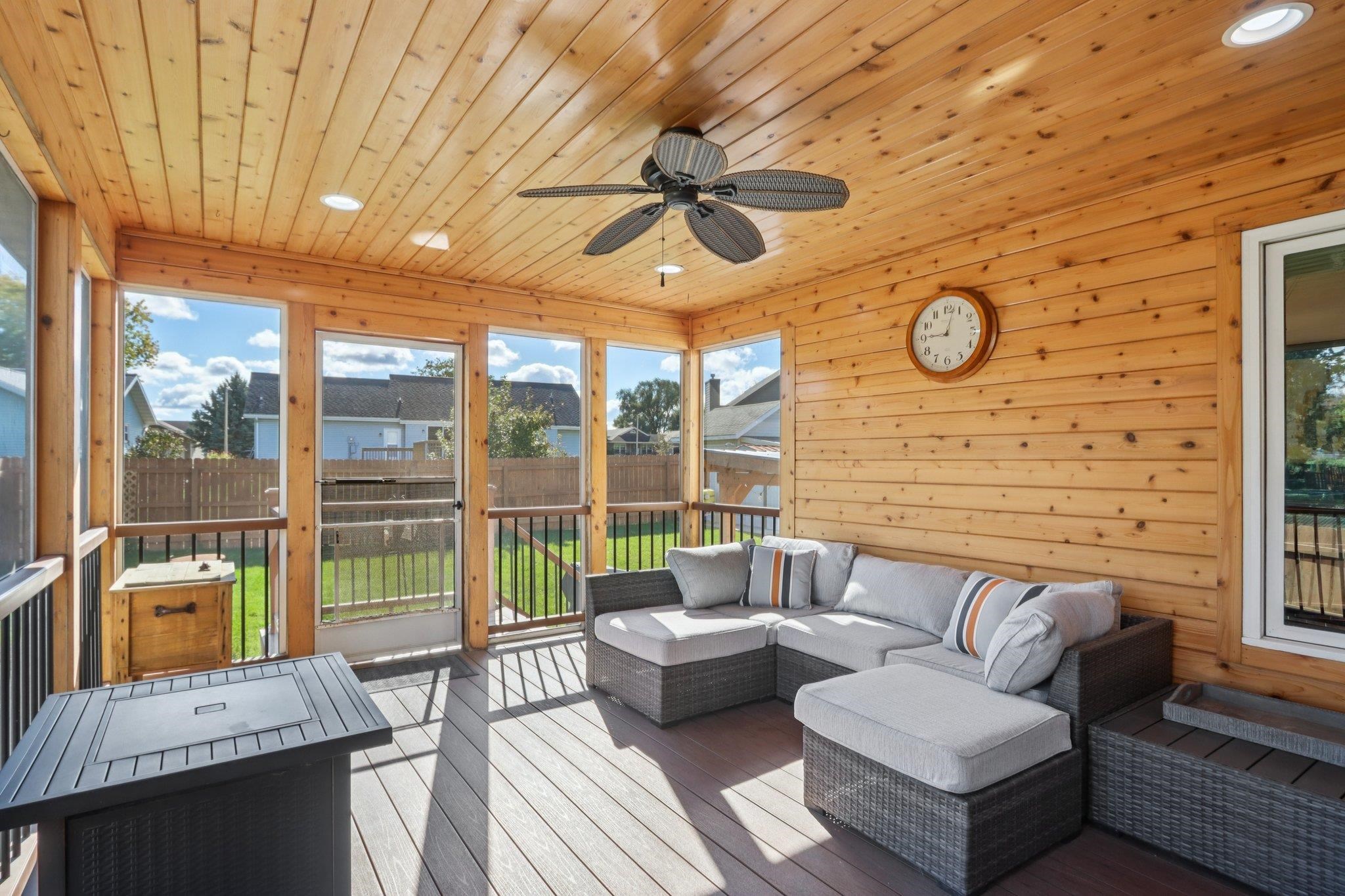931 Clover Lane