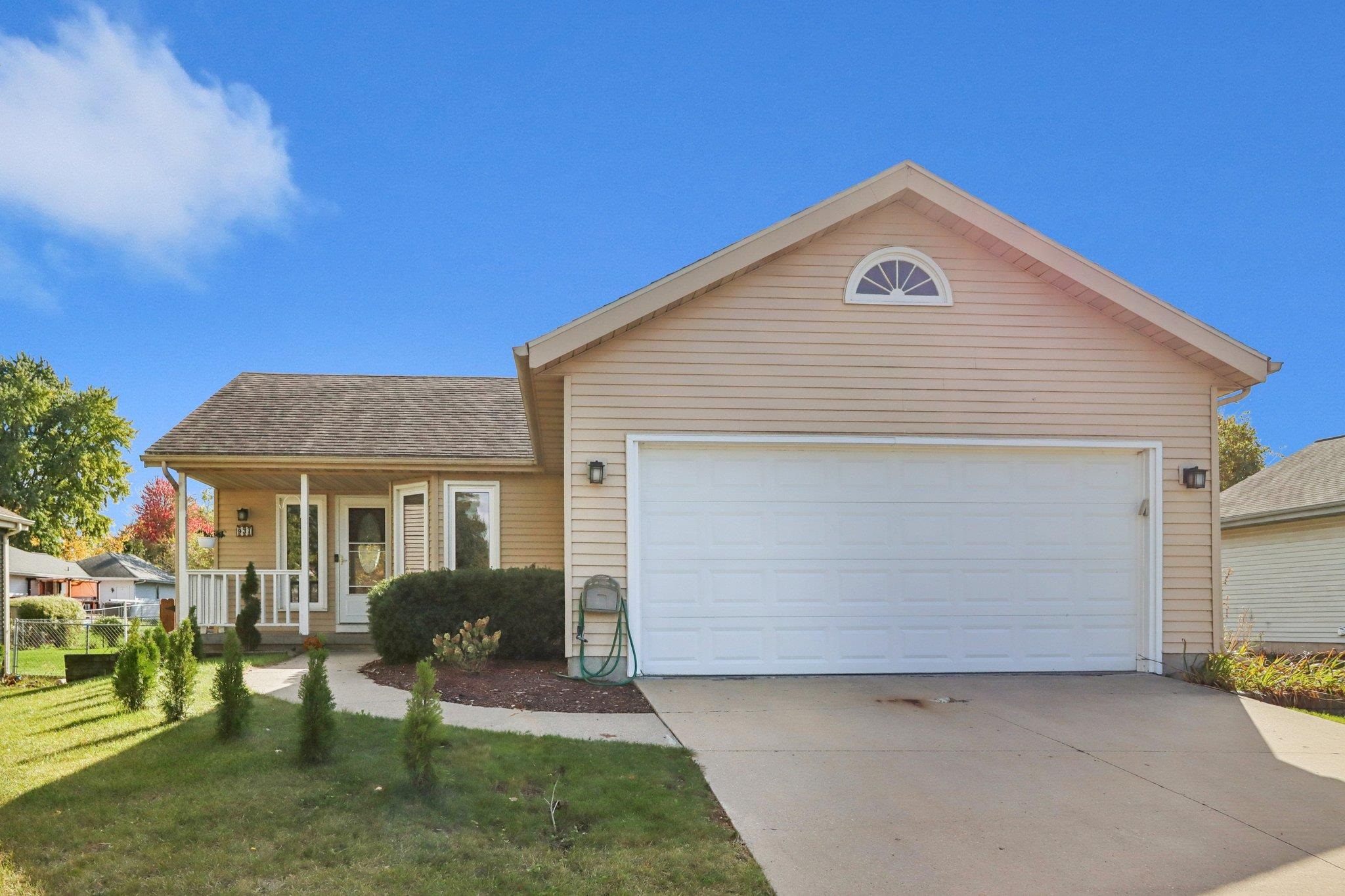 931 Clover Lane