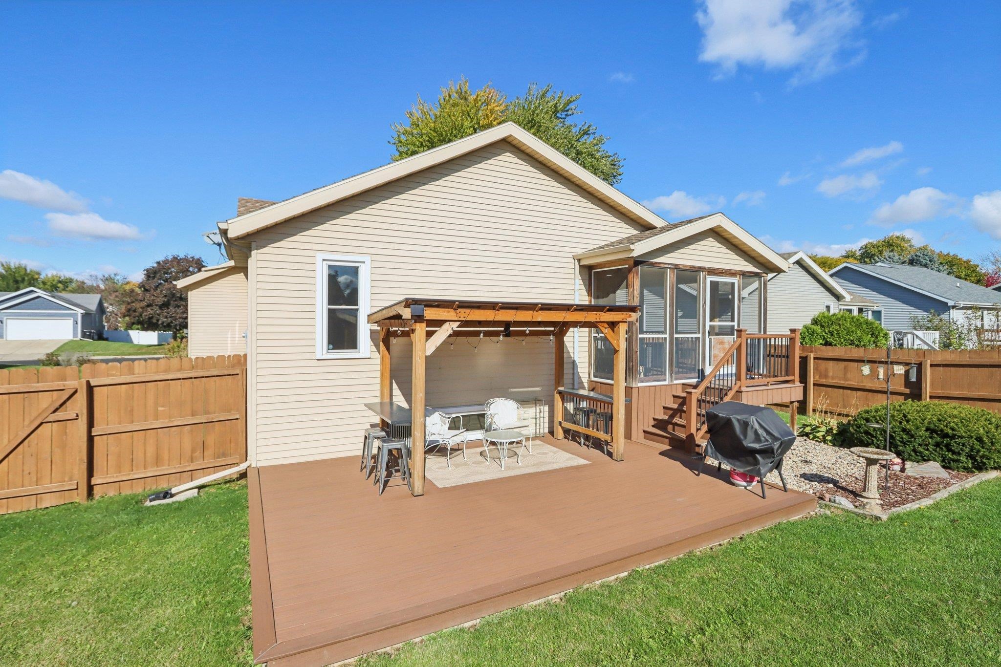 931 Clover Lane