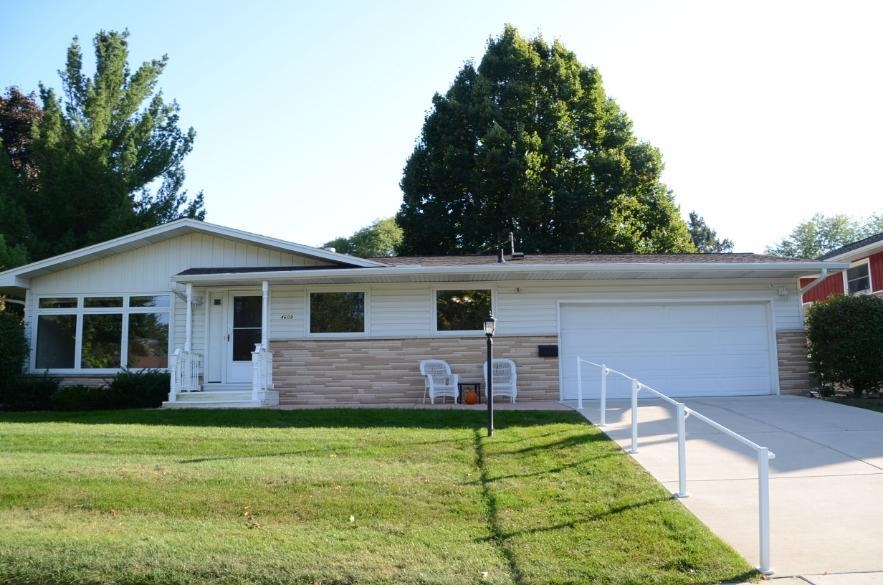 4609 Armistice Lane