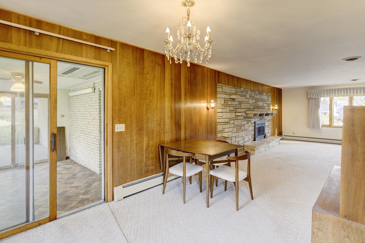3345 Swinburne Drive