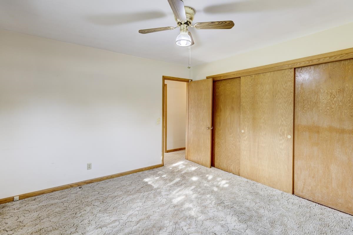 3345 Swinburne Drive