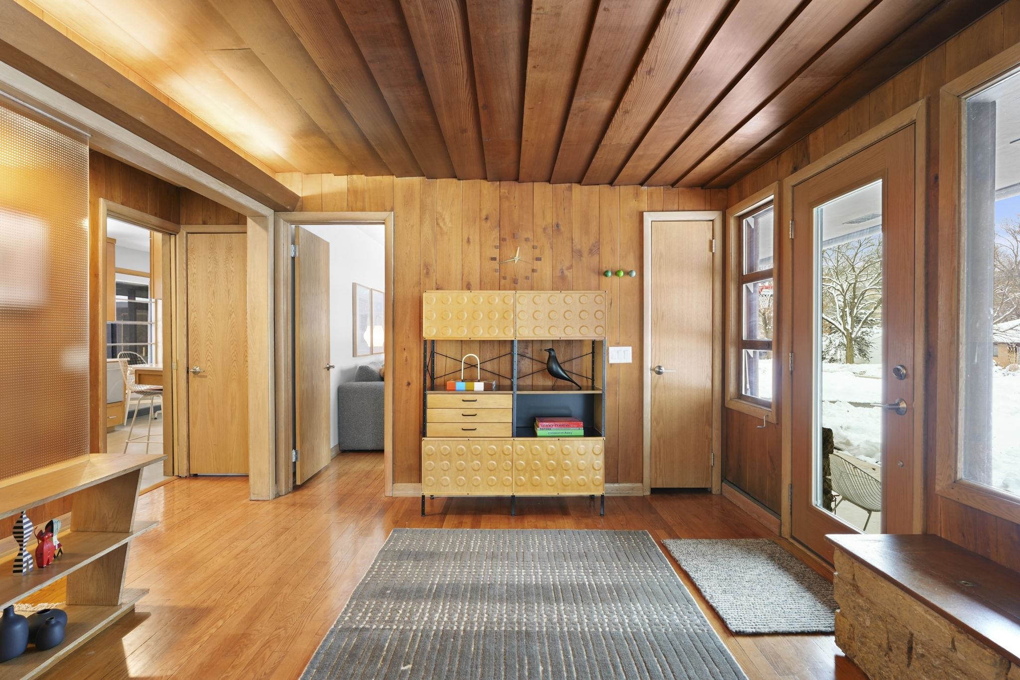 5010 Tomahawk Trail