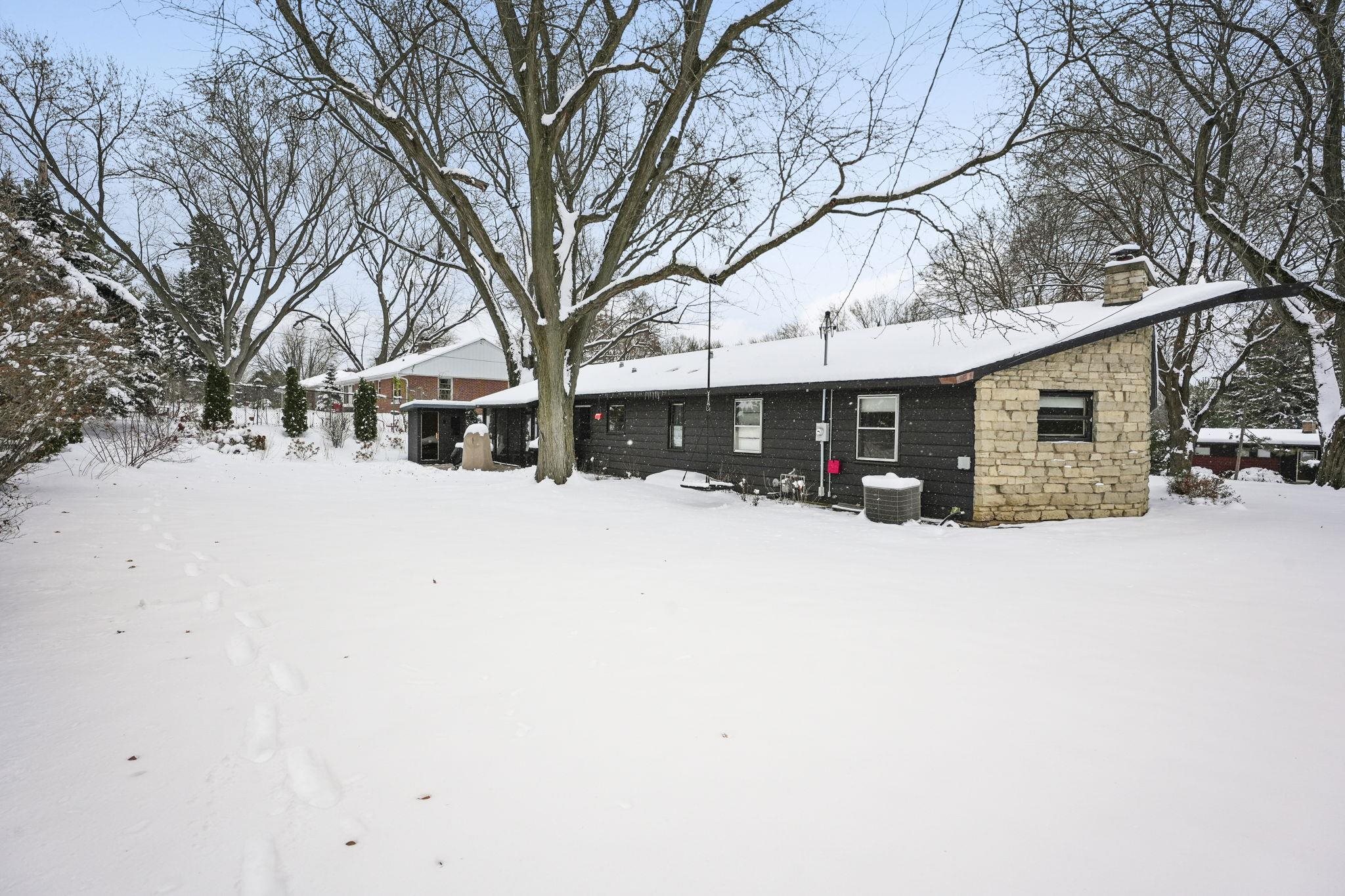 5010 Tomahawk Trail