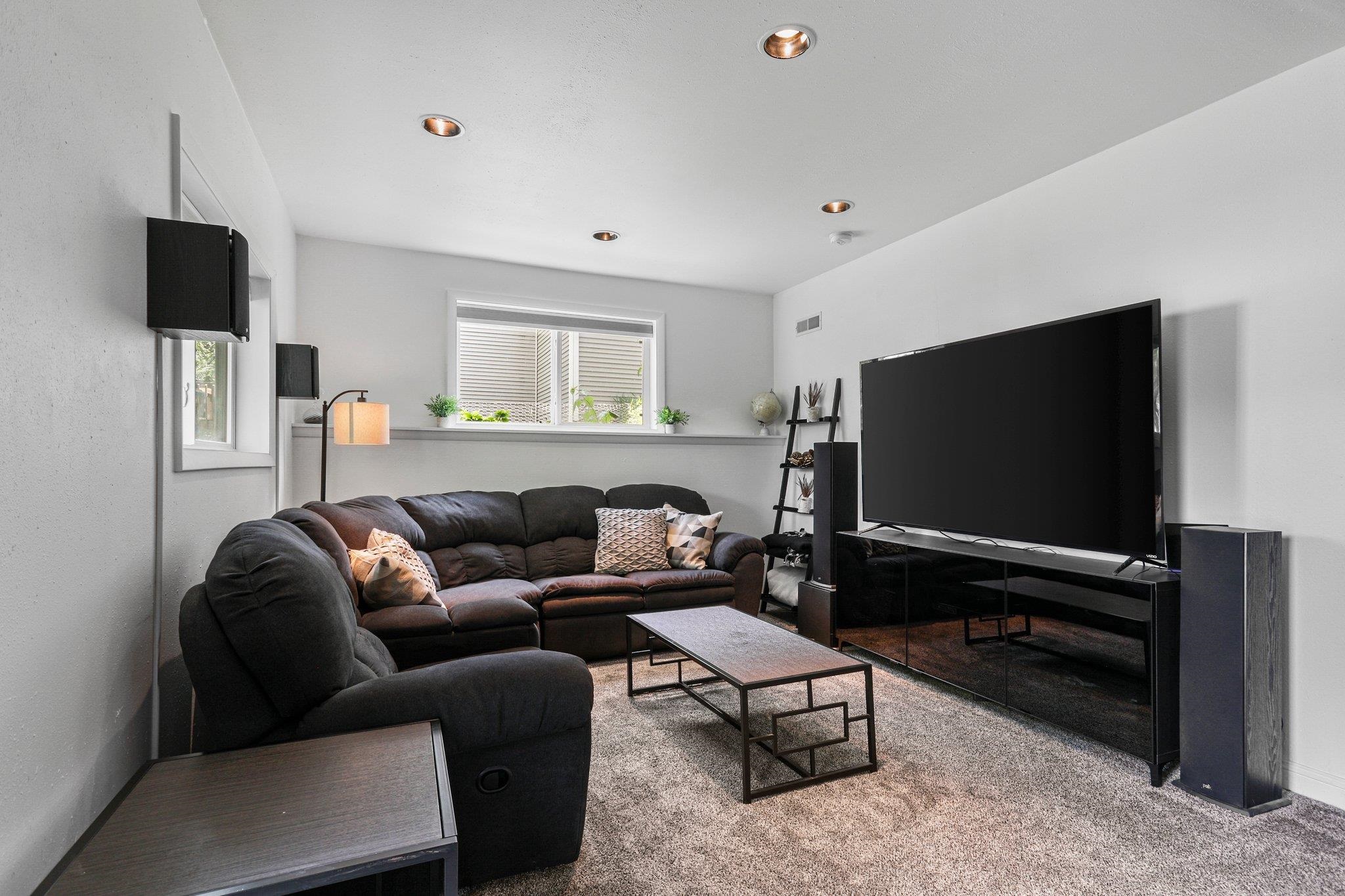 6110 Sandstone Drive