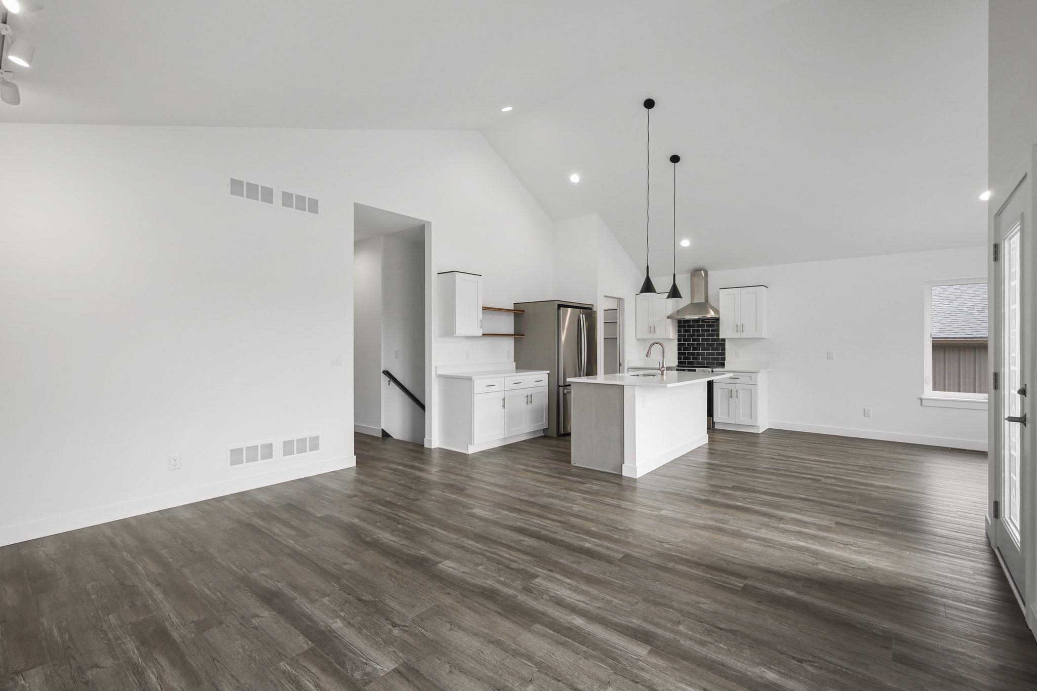 116 Lupine Avenue