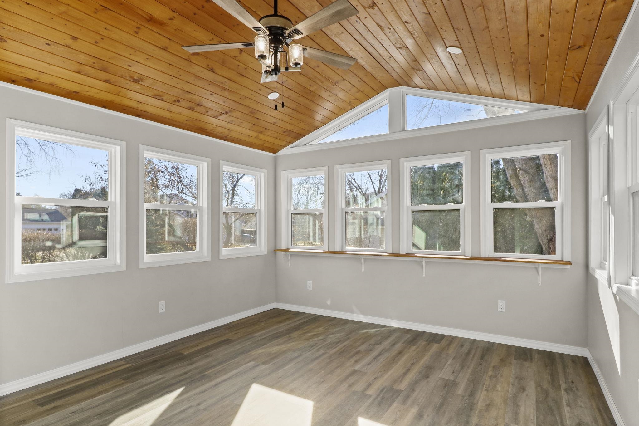 110 Saratoga Circle