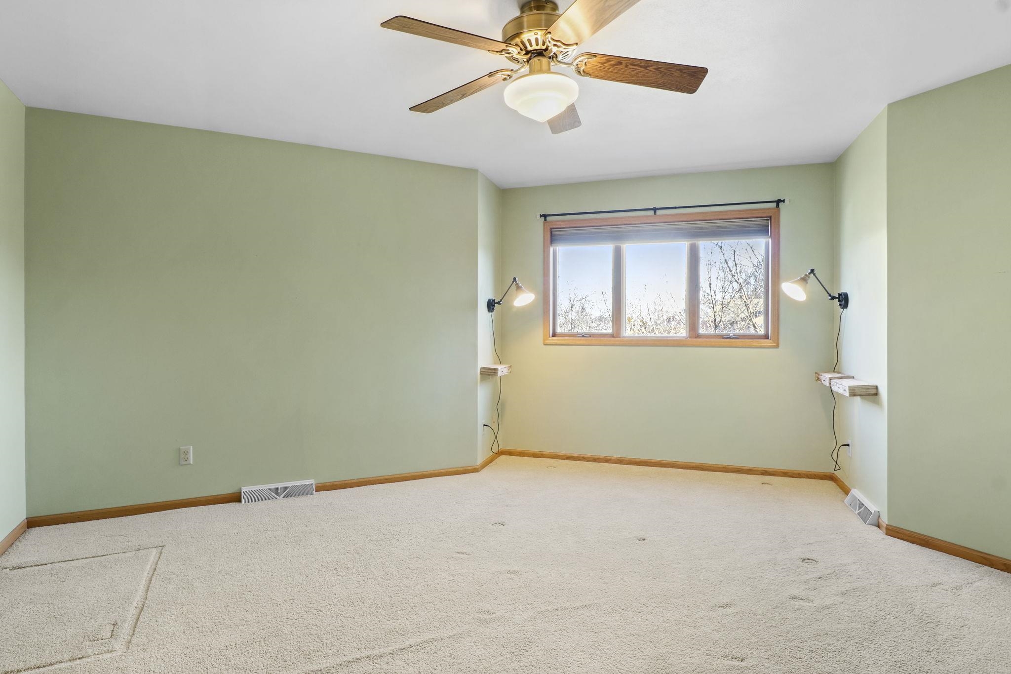 110 Saratoga Circle