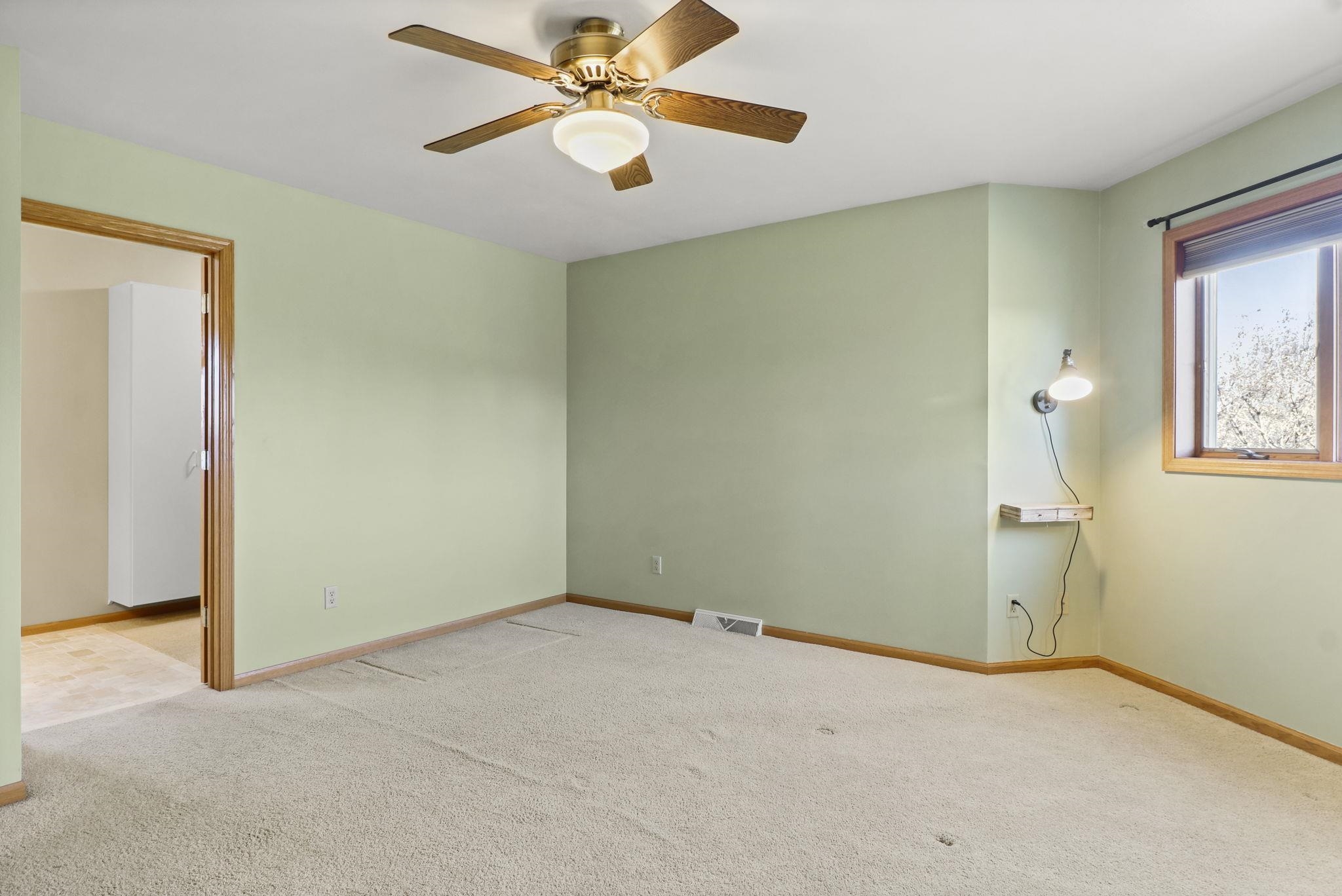 110 Saratoga Circle