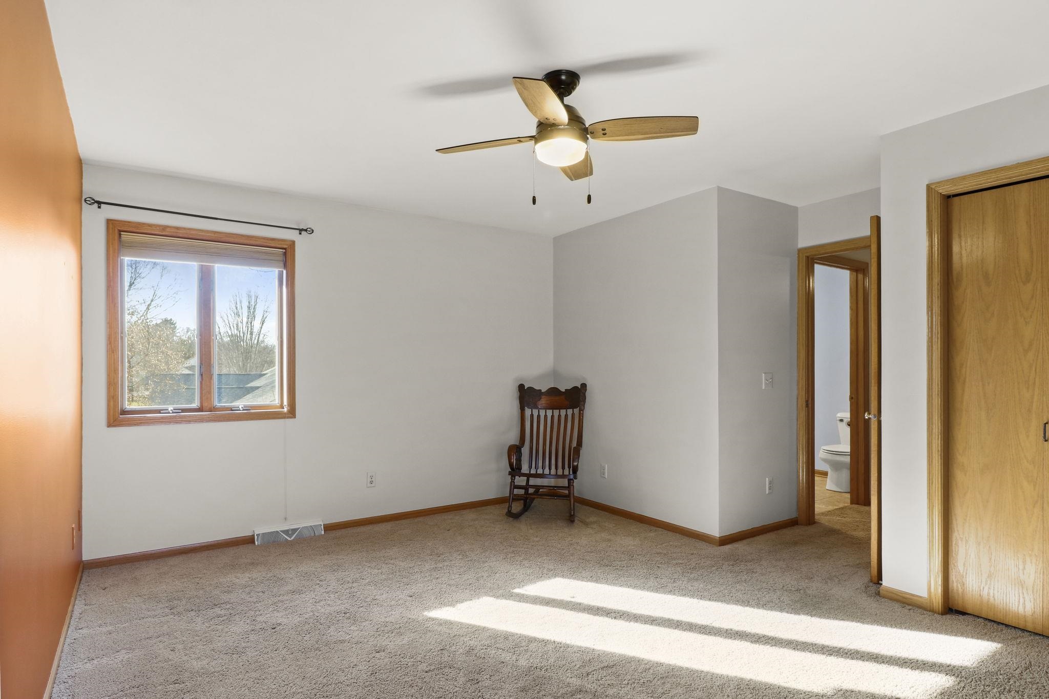 110 Saratoga Circle