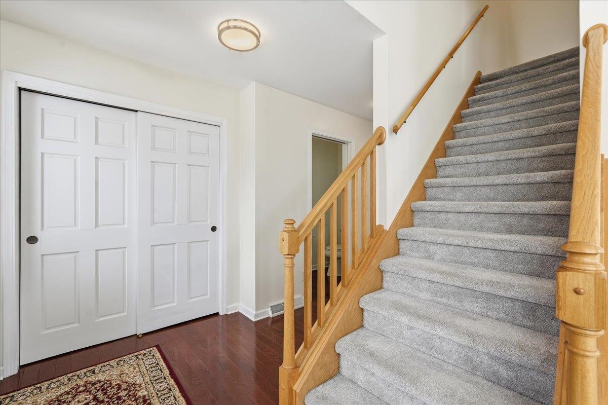 3338 Bradbury Road