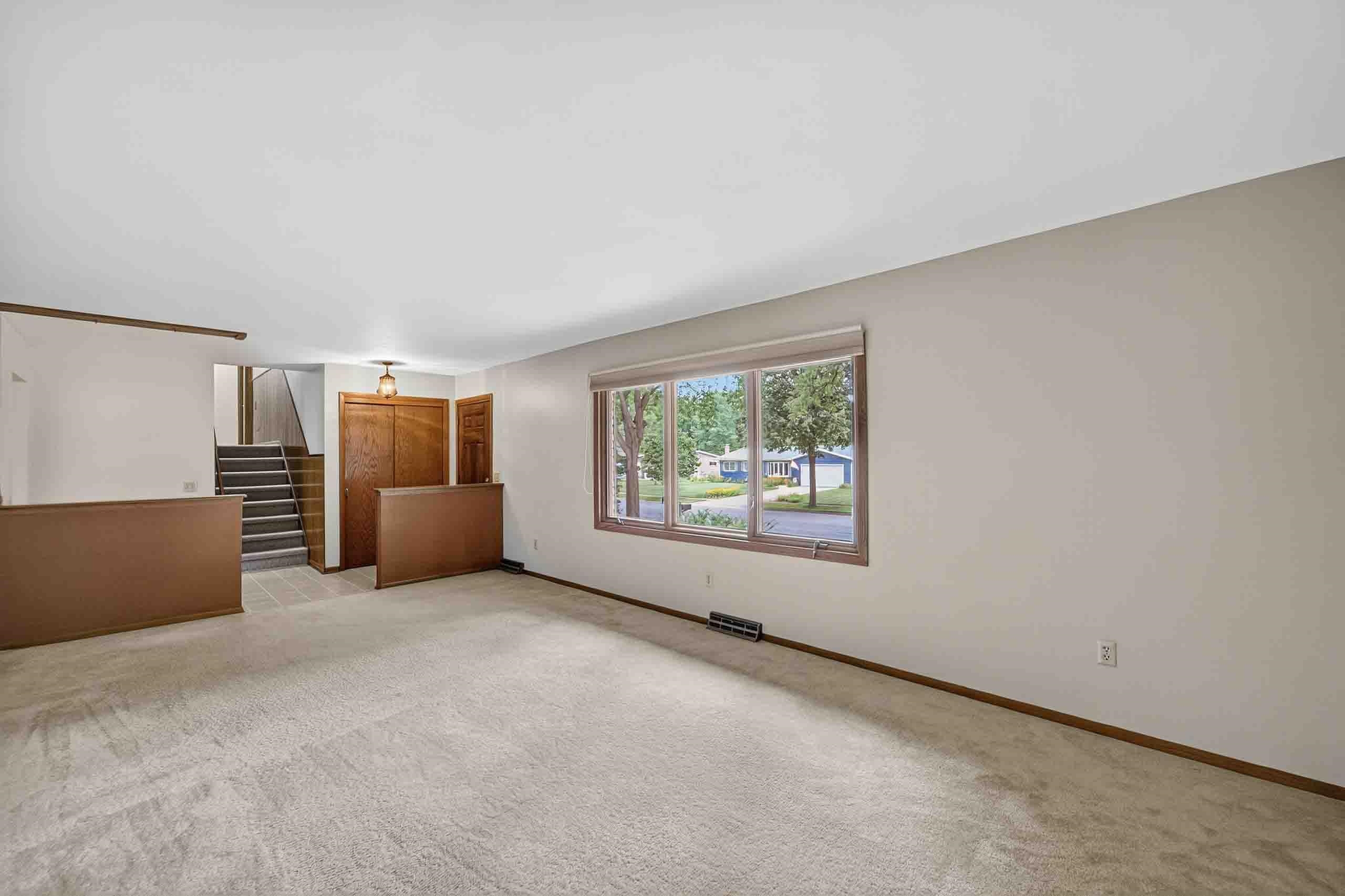 7013 Cardinal Drive