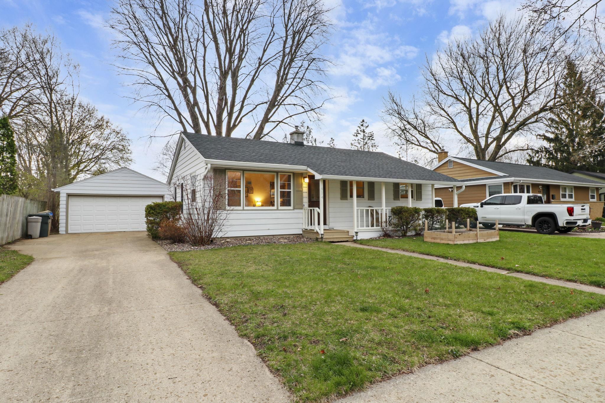 914 Nancy Lane