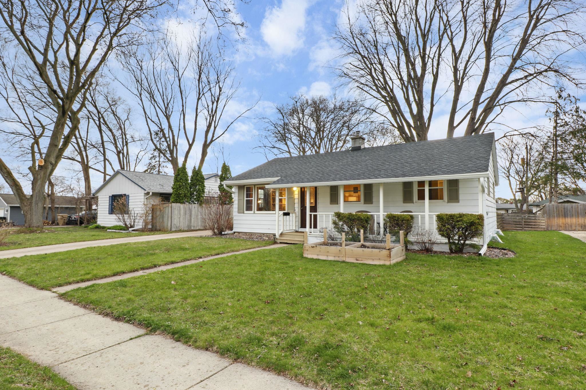 914 Nancy Lane