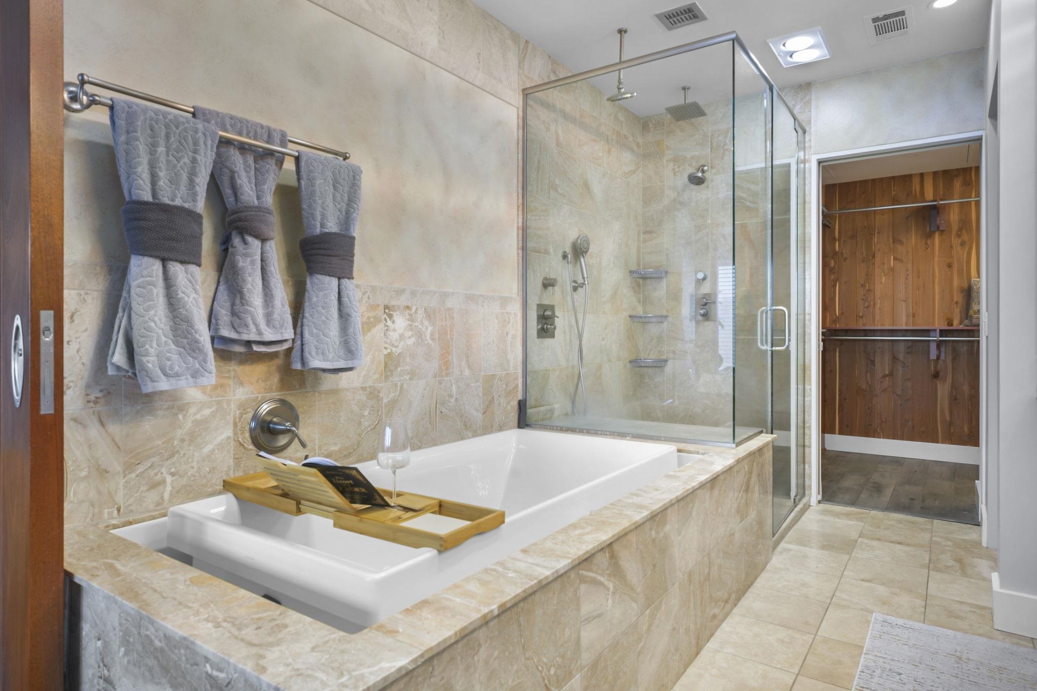 100 Wisconsin Avenue Unit: 1105