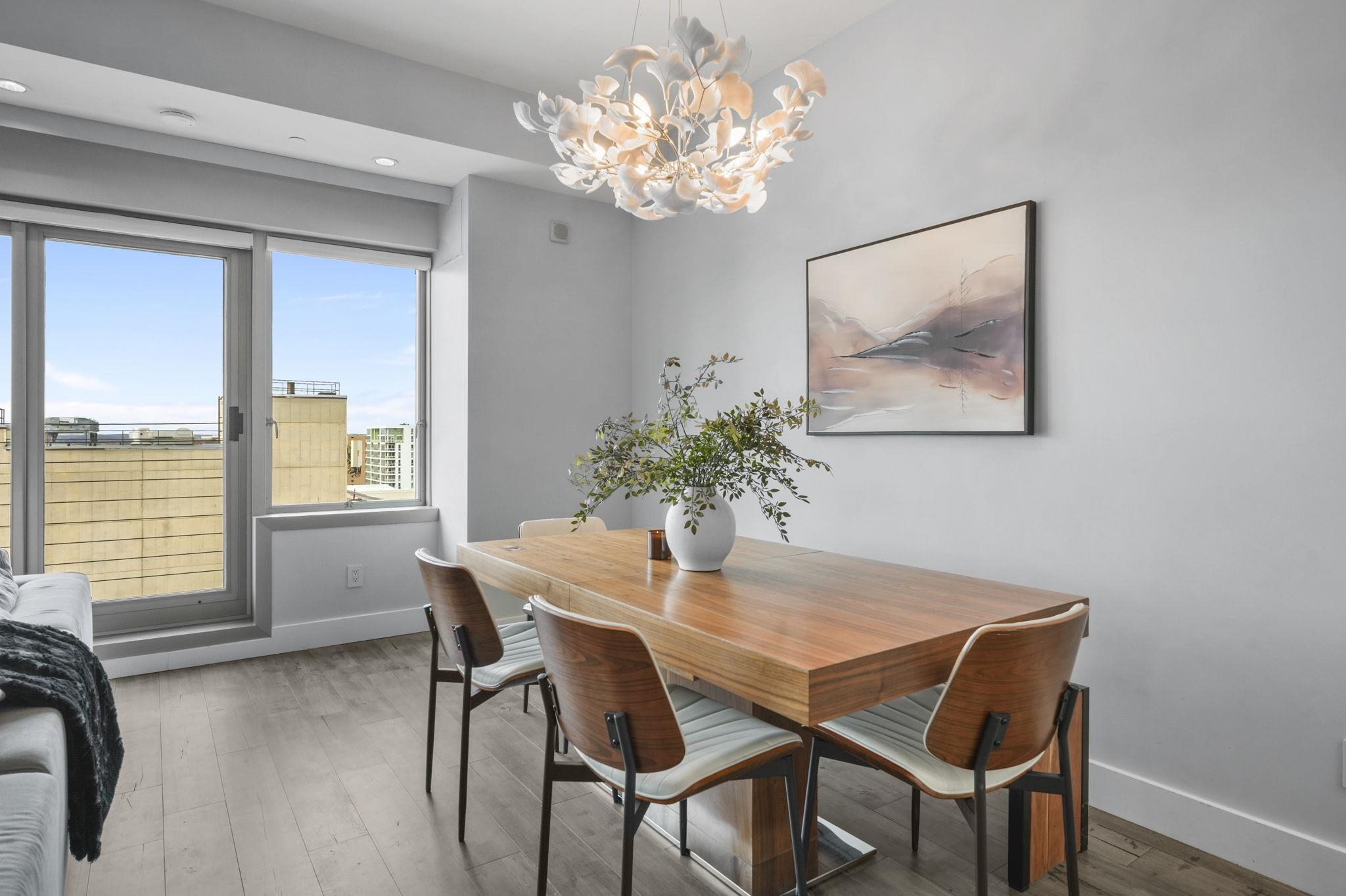 100 Wisconsin Avenue Unit: 1105