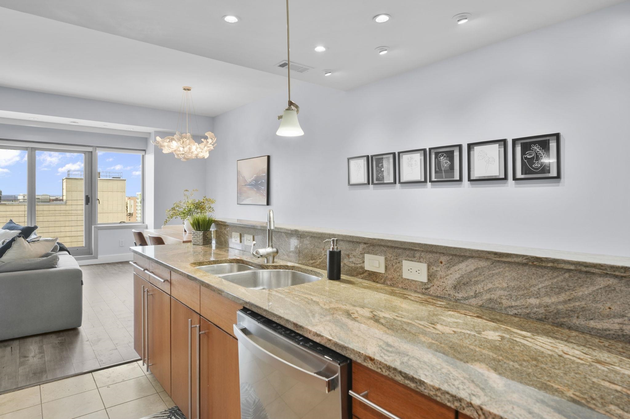 100 Wisconsin Avenue Unit: 1105