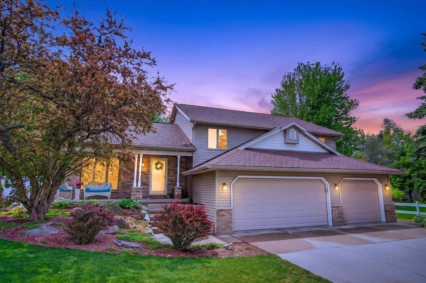 706 Summerton Court