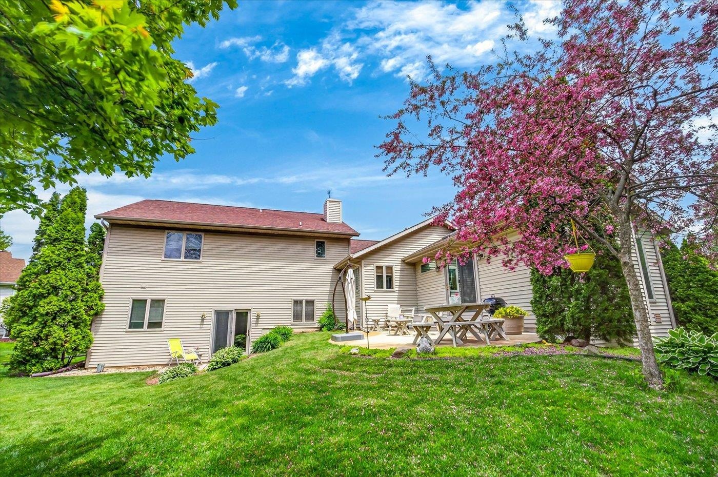 706 Summerton Court