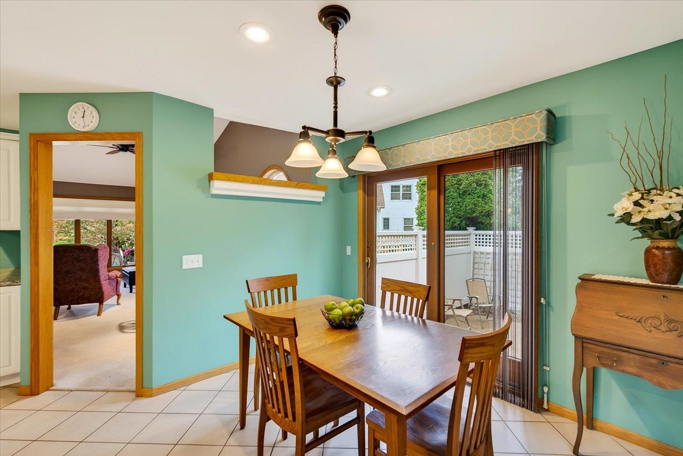 706 Summerton Court