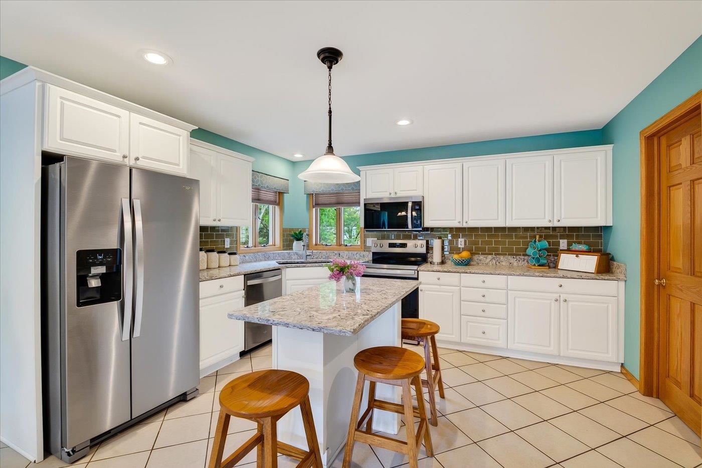 706 Summerton Court