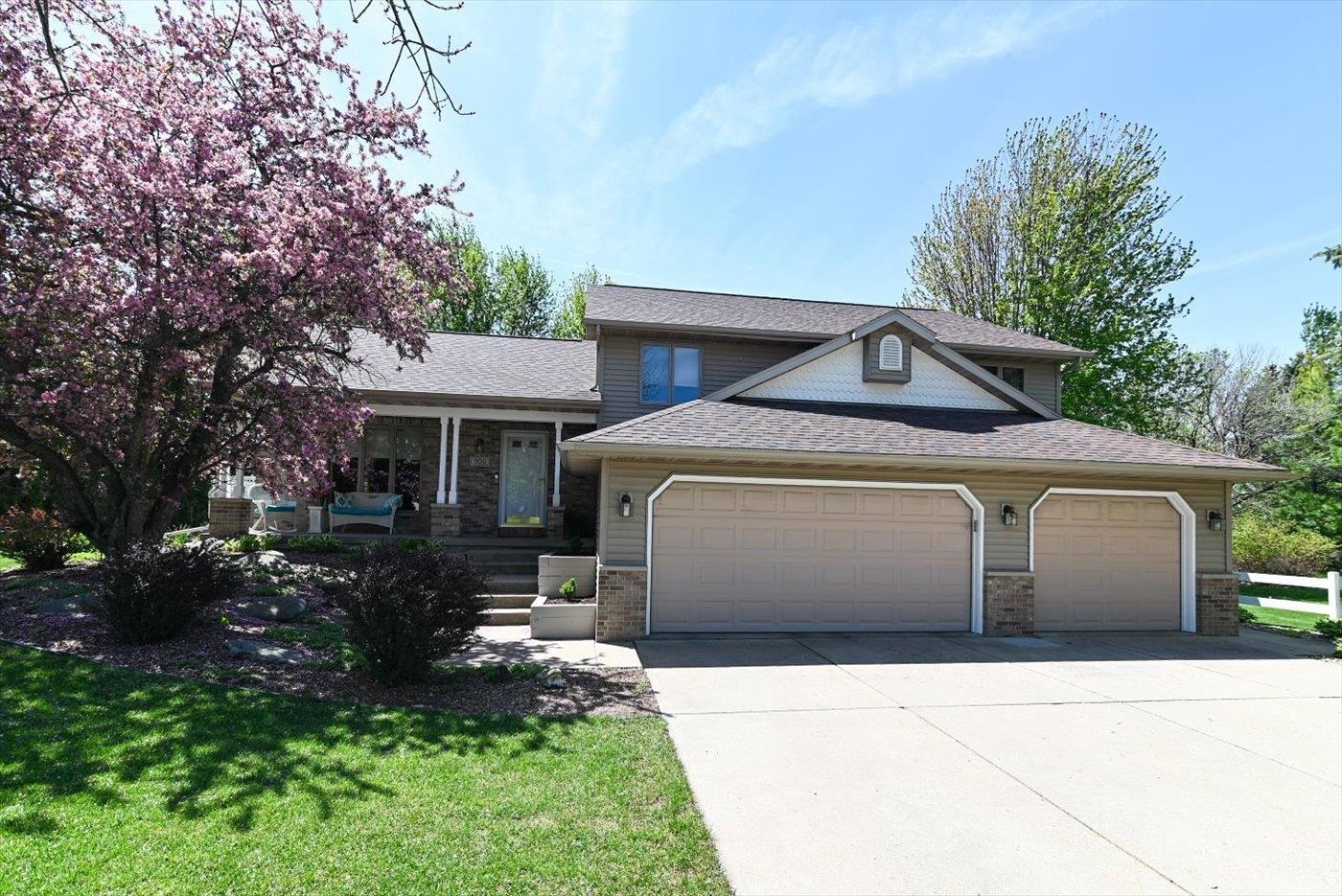 706 Summerton Court
