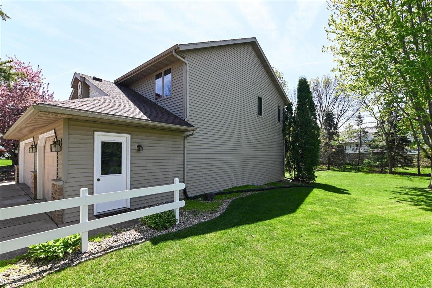 706 Summerton Court