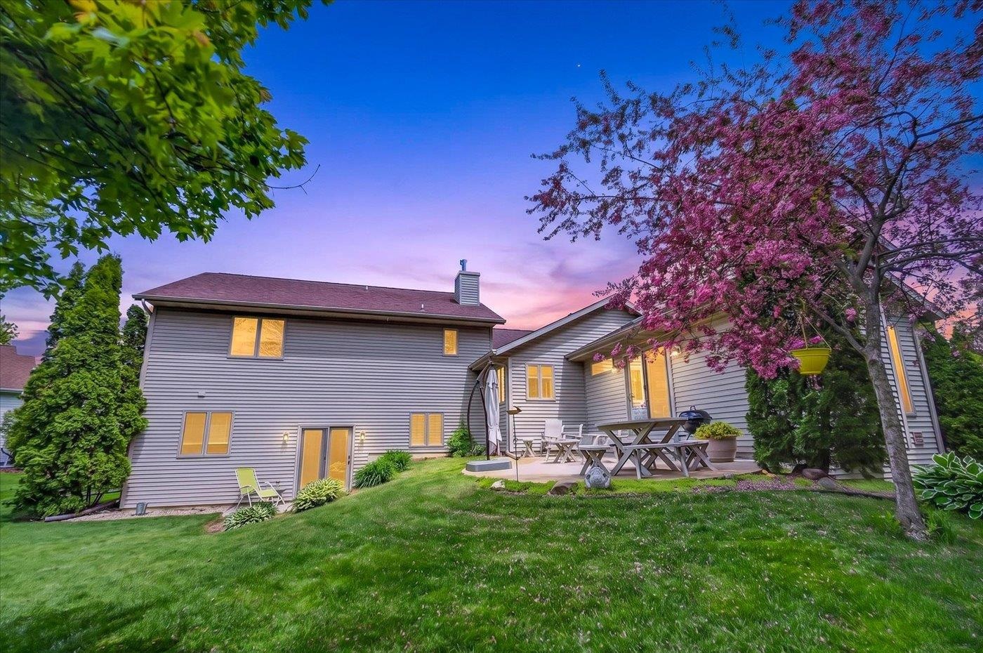 706 Summerton Court