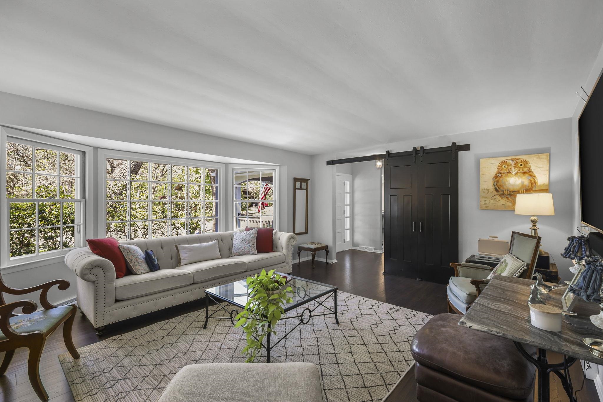 6651 Columbus Drive