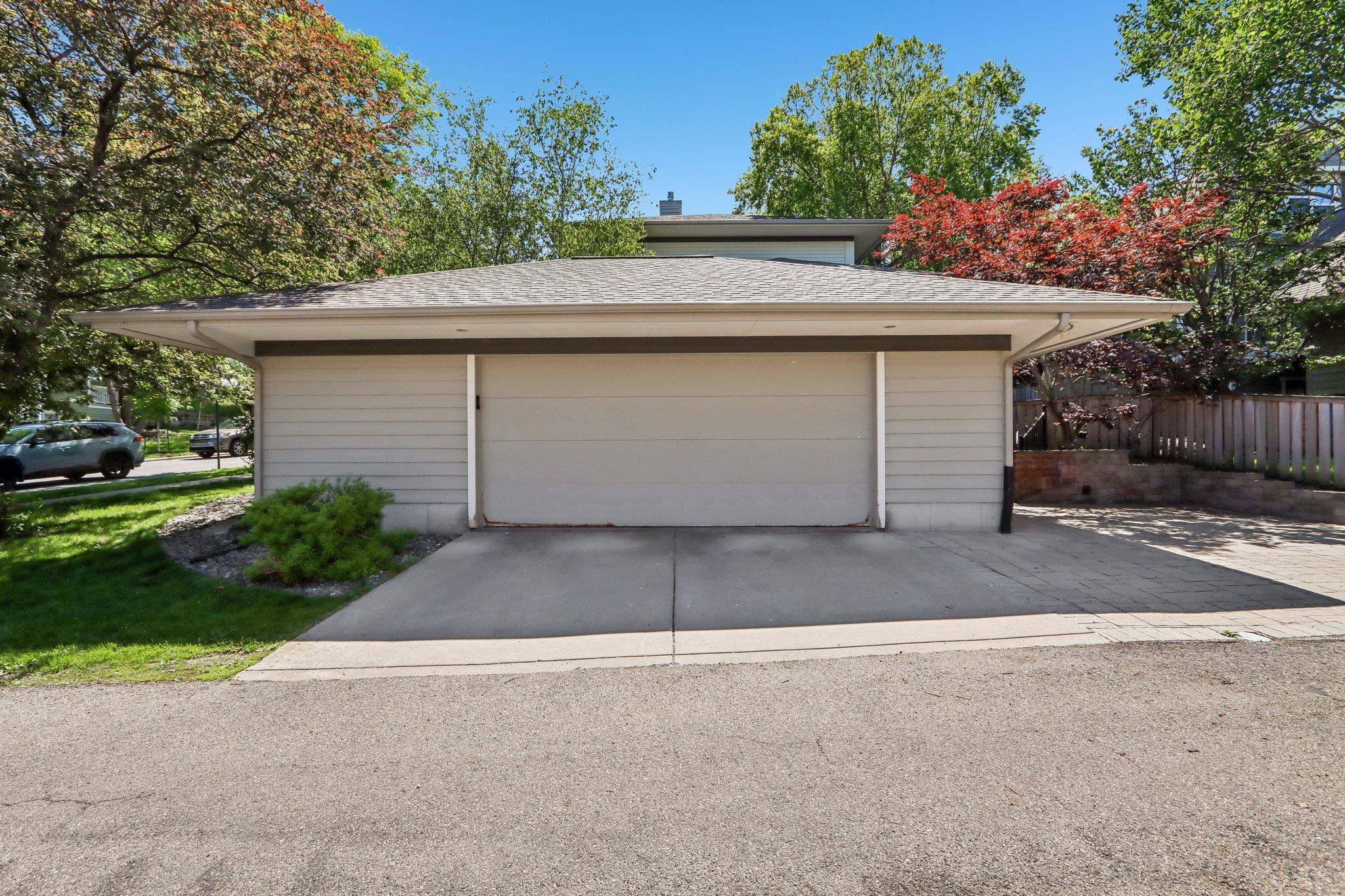 3324 Glacier Ridge Road