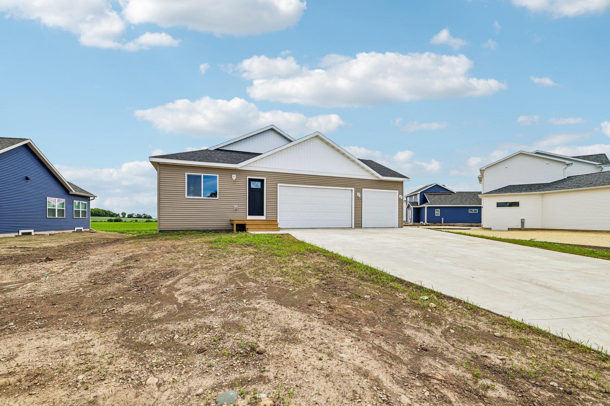997 Bell Circle