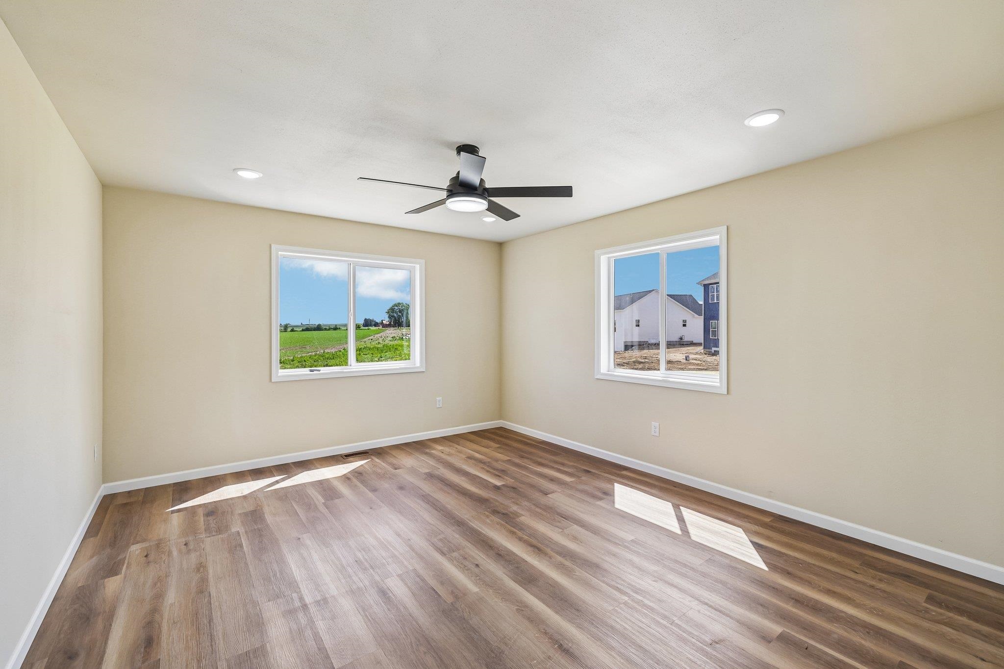997 Bell Circle