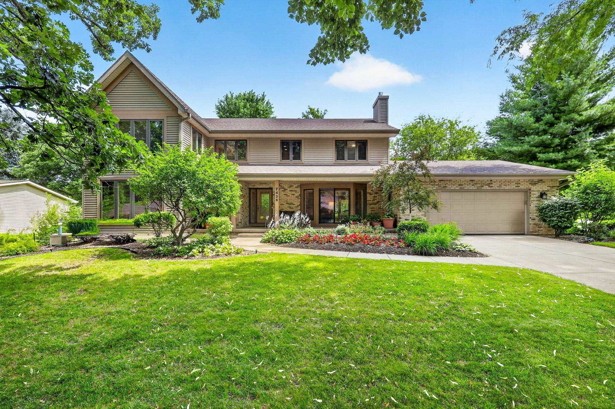7426 Farmington Way
