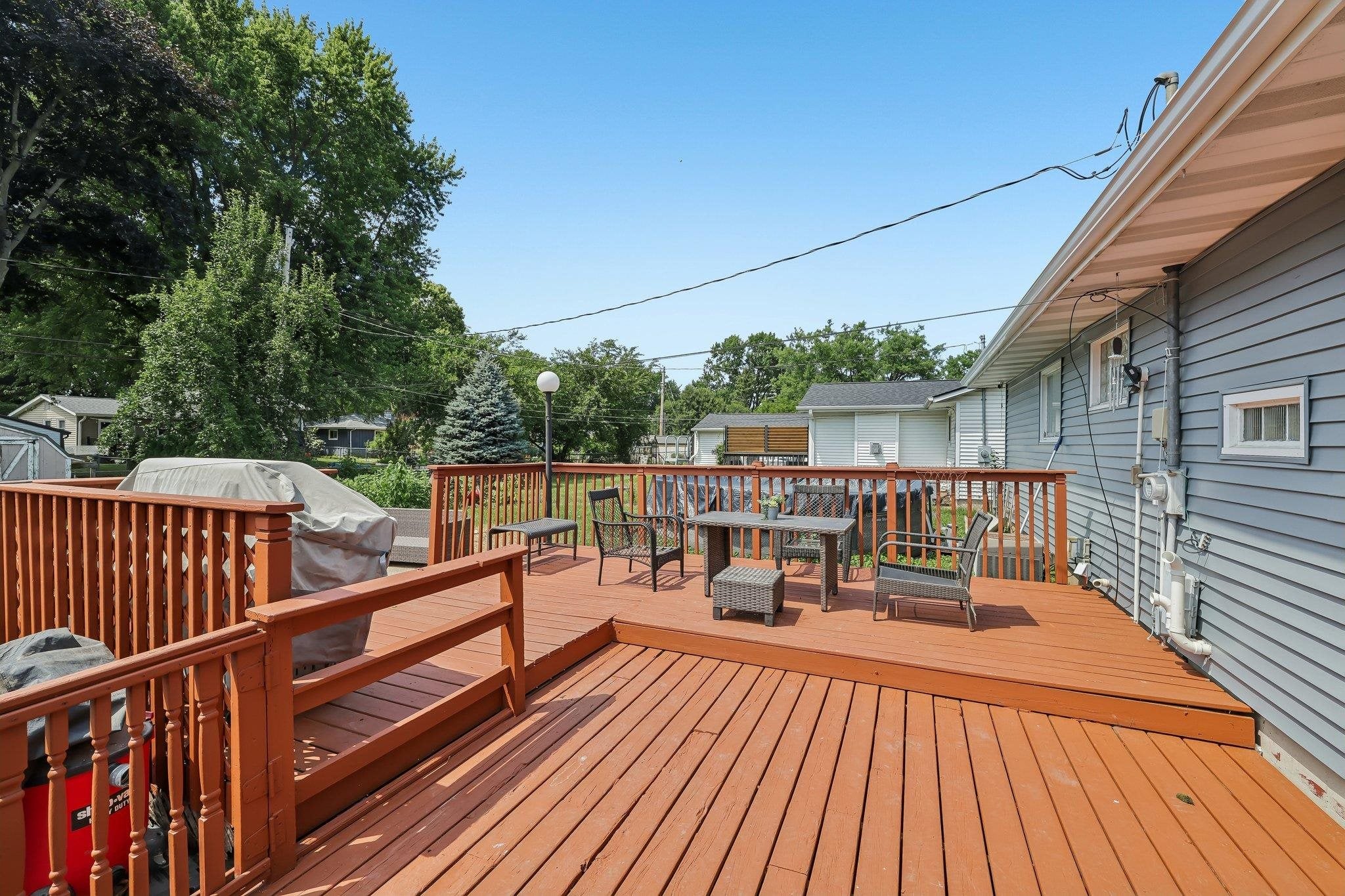 214 Acewood Boulevard