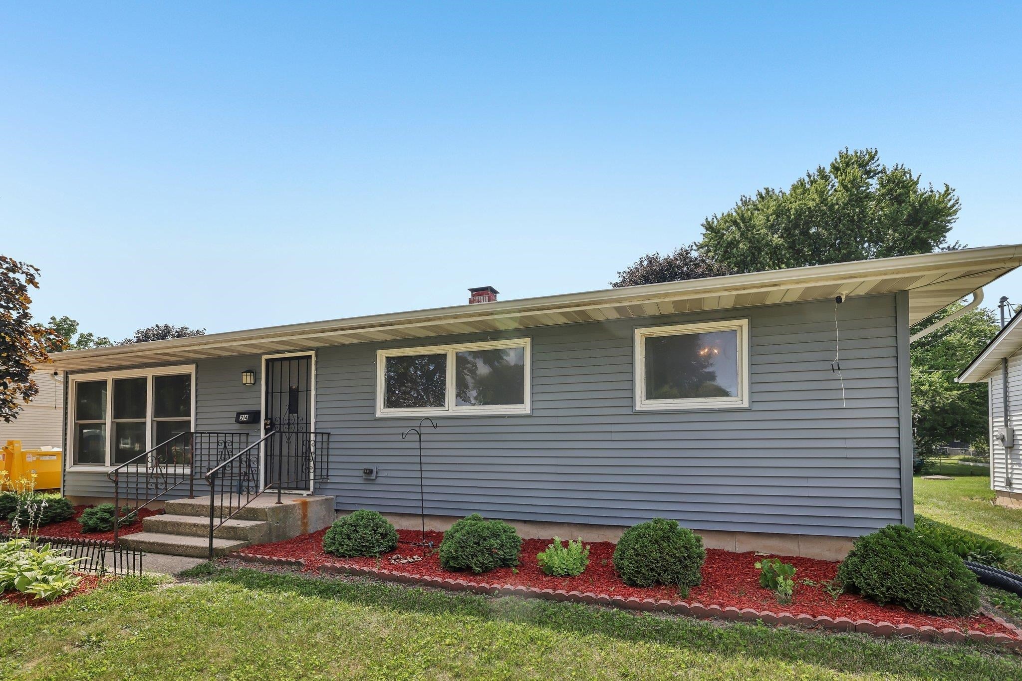 214 Acewood Boulevard
