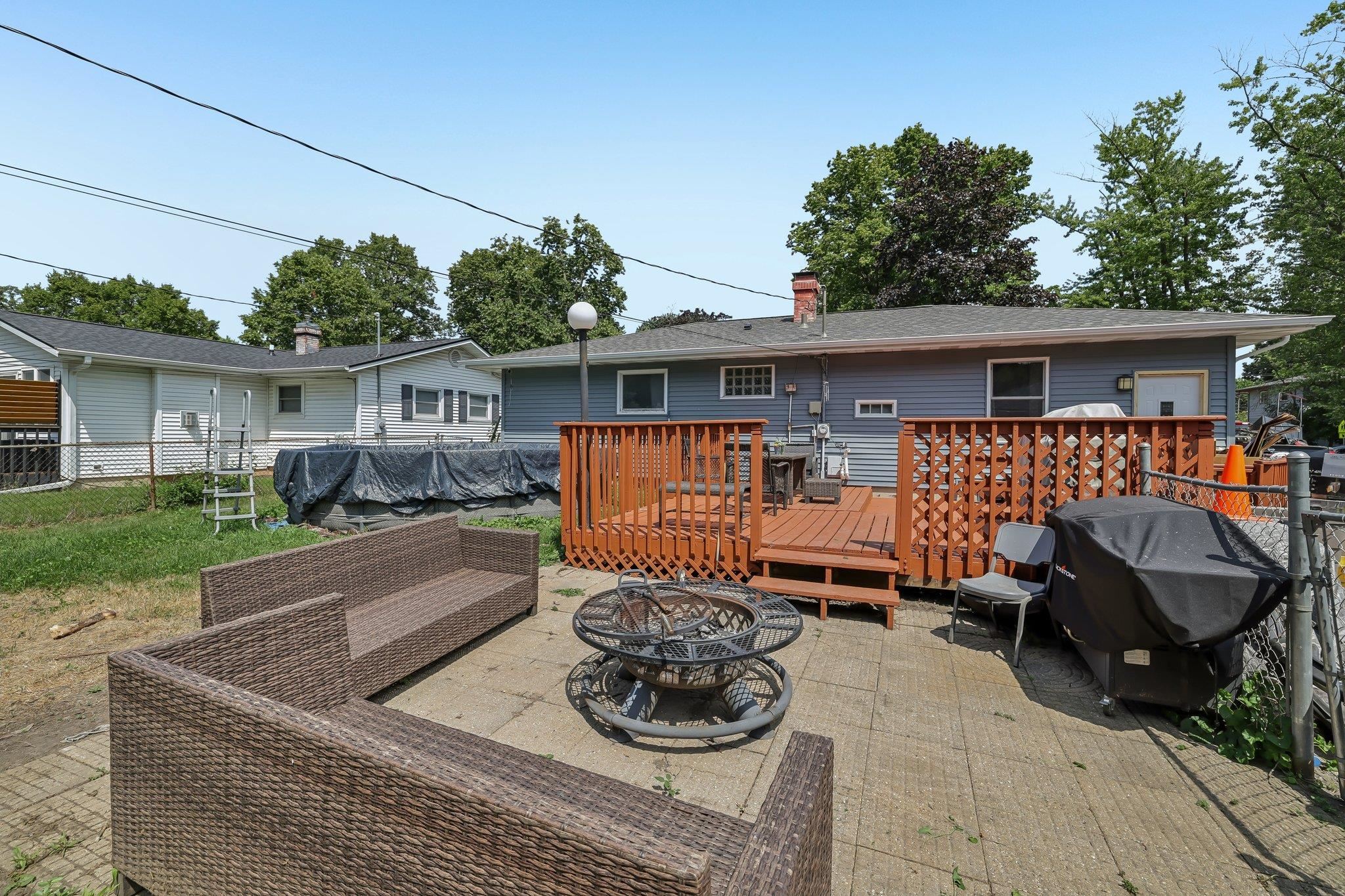 214 Acewood Boulevard
