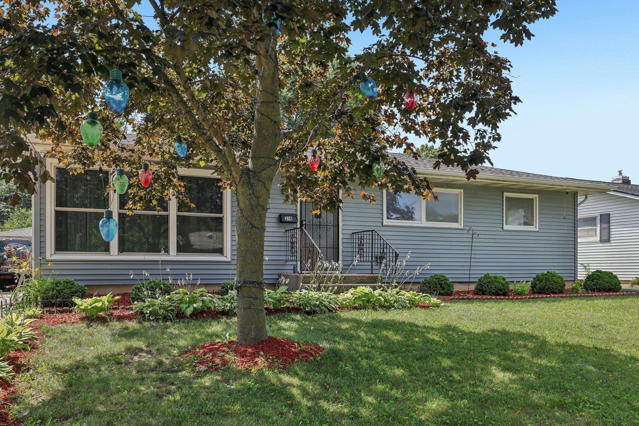 214 Acewood Boulevard
