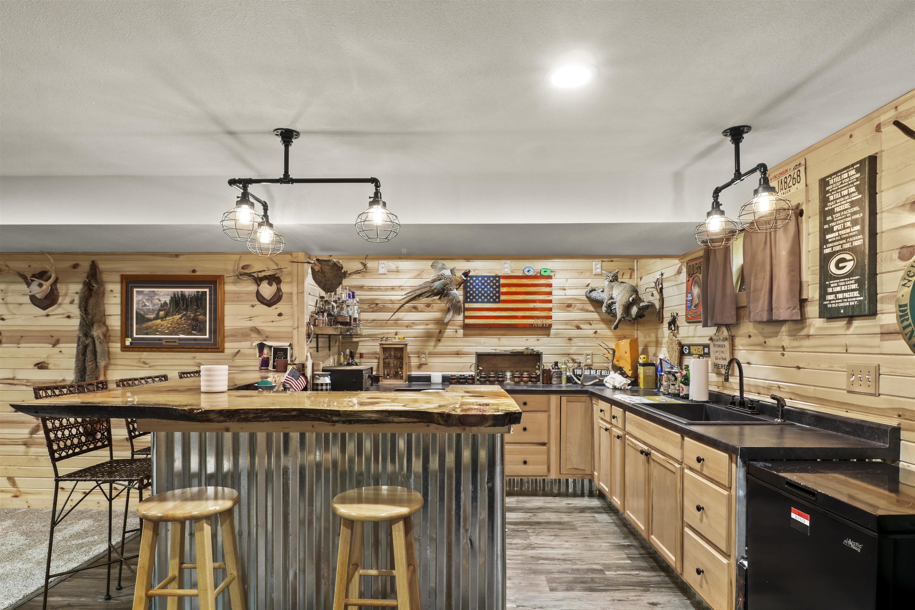 1904 Nighthawk Lane