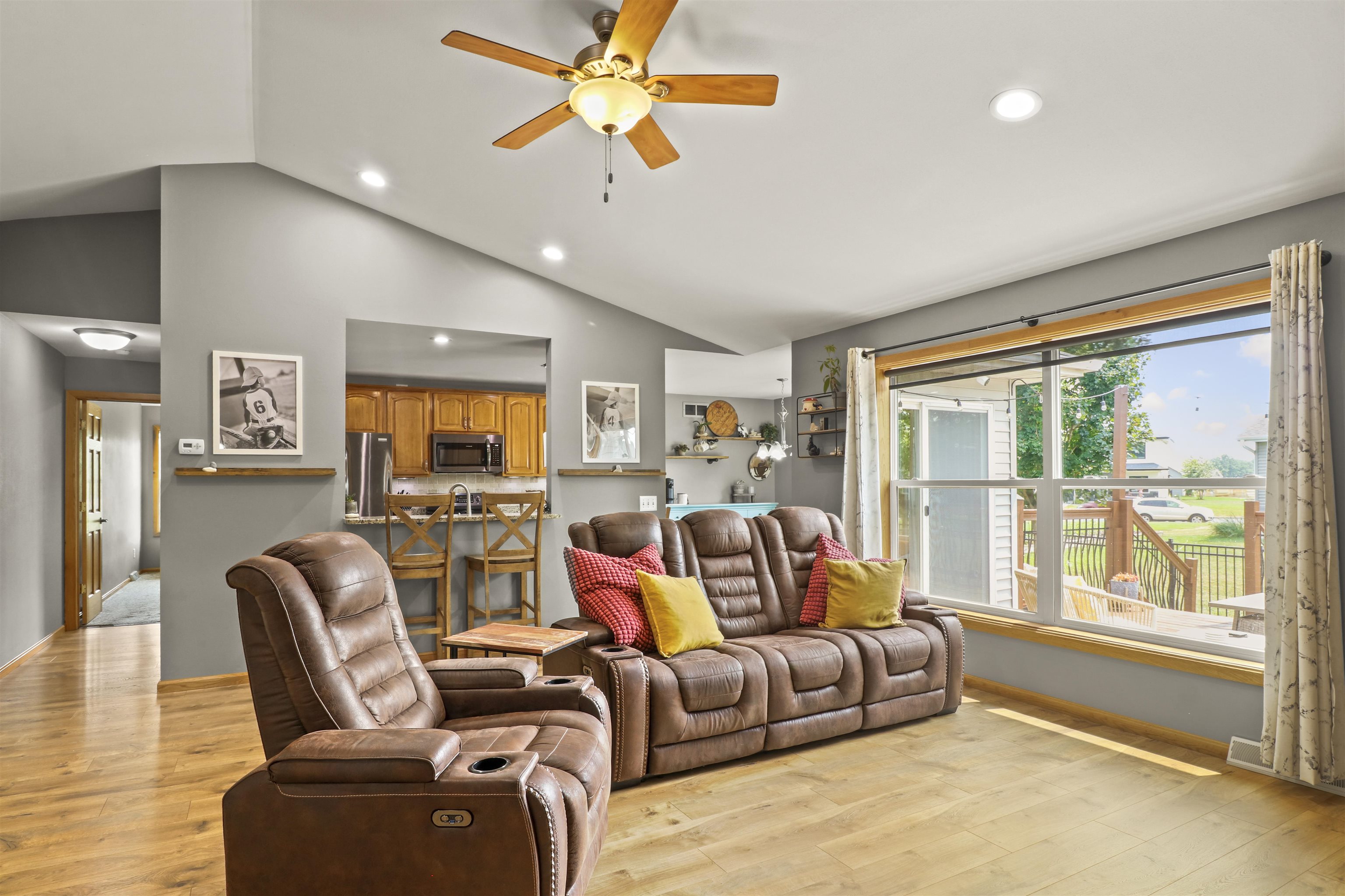 1904 Nighthawk Lane