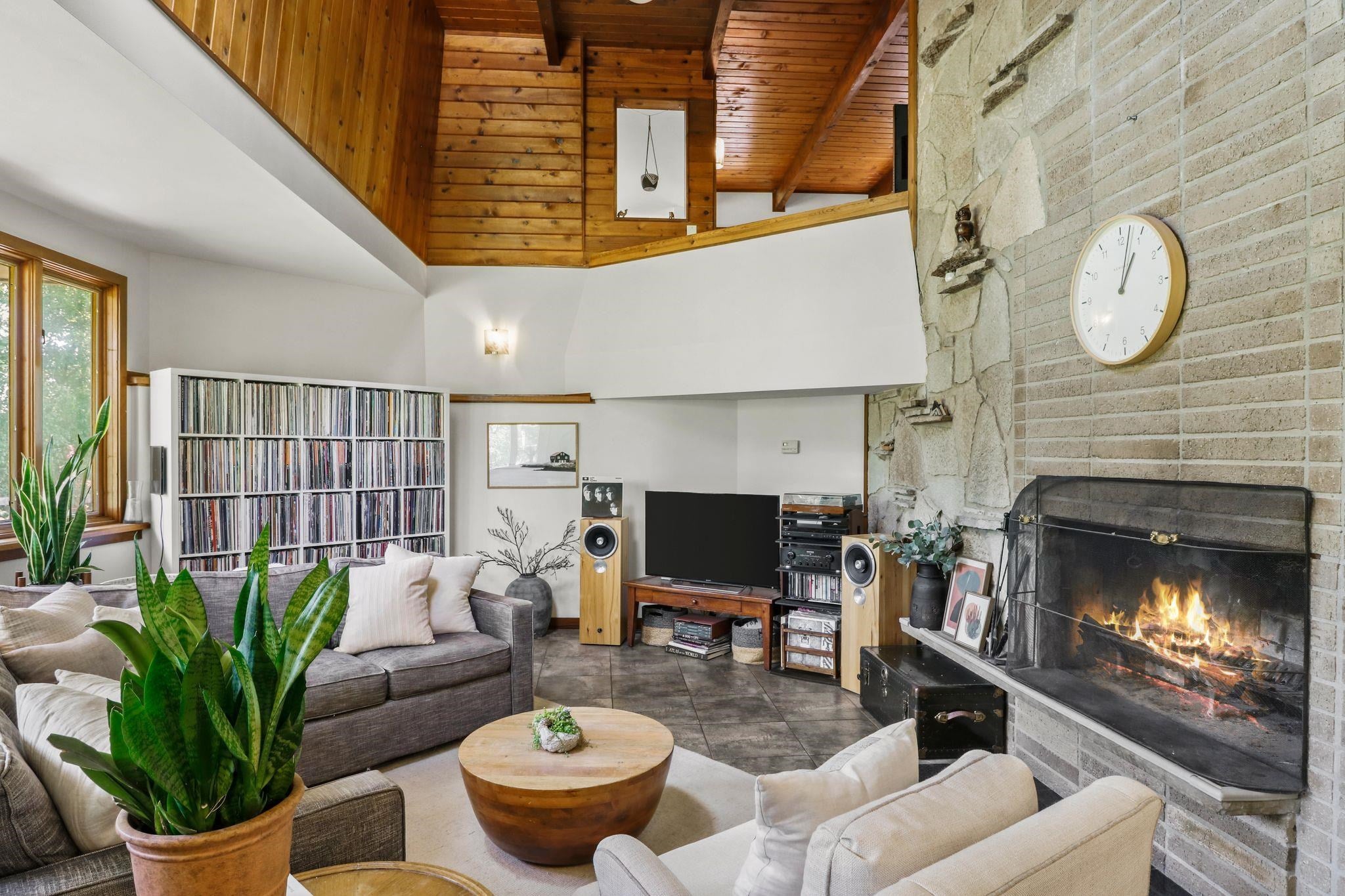 5457 Lake Mendota Drive
