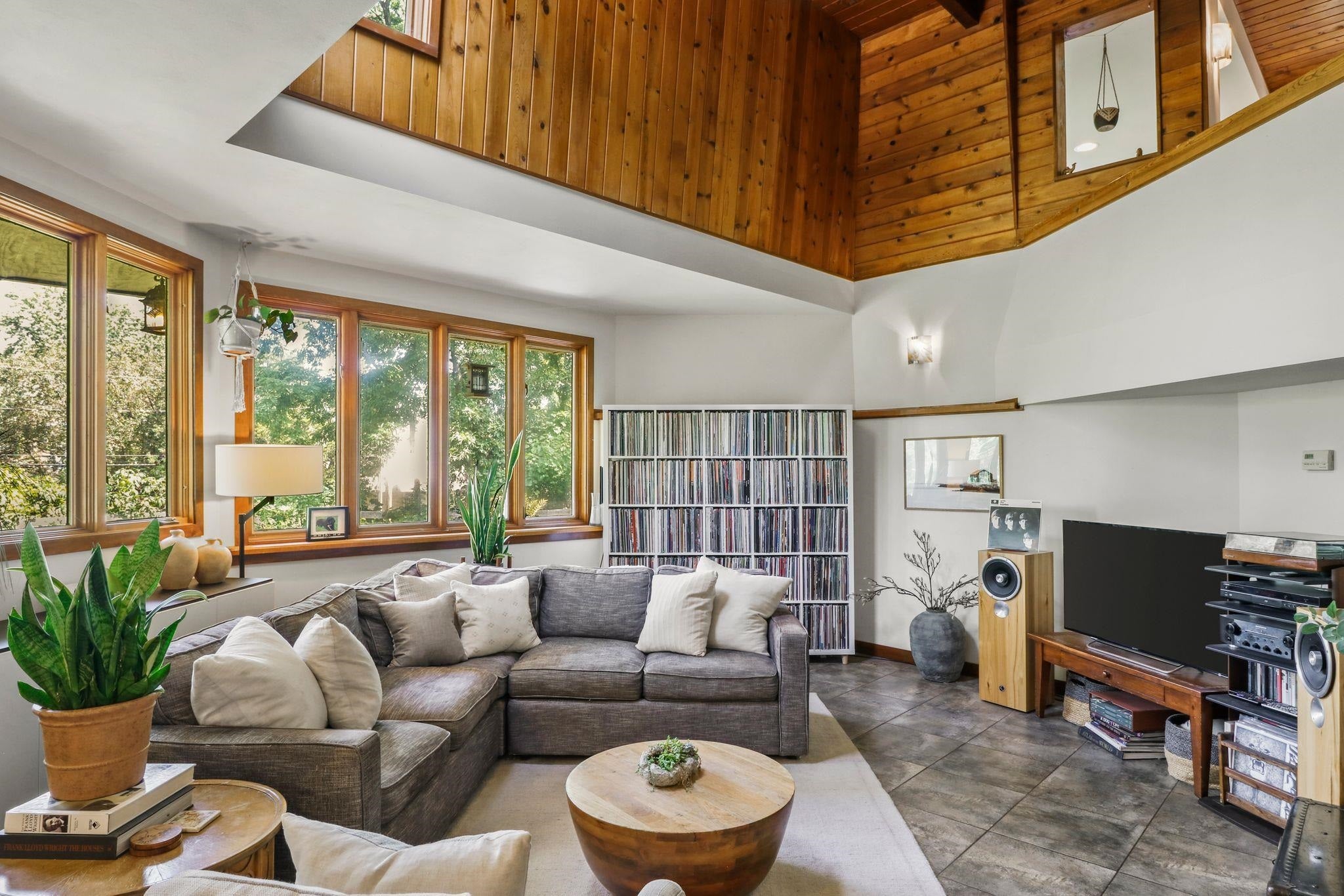 5457 Lake Mendota Drive