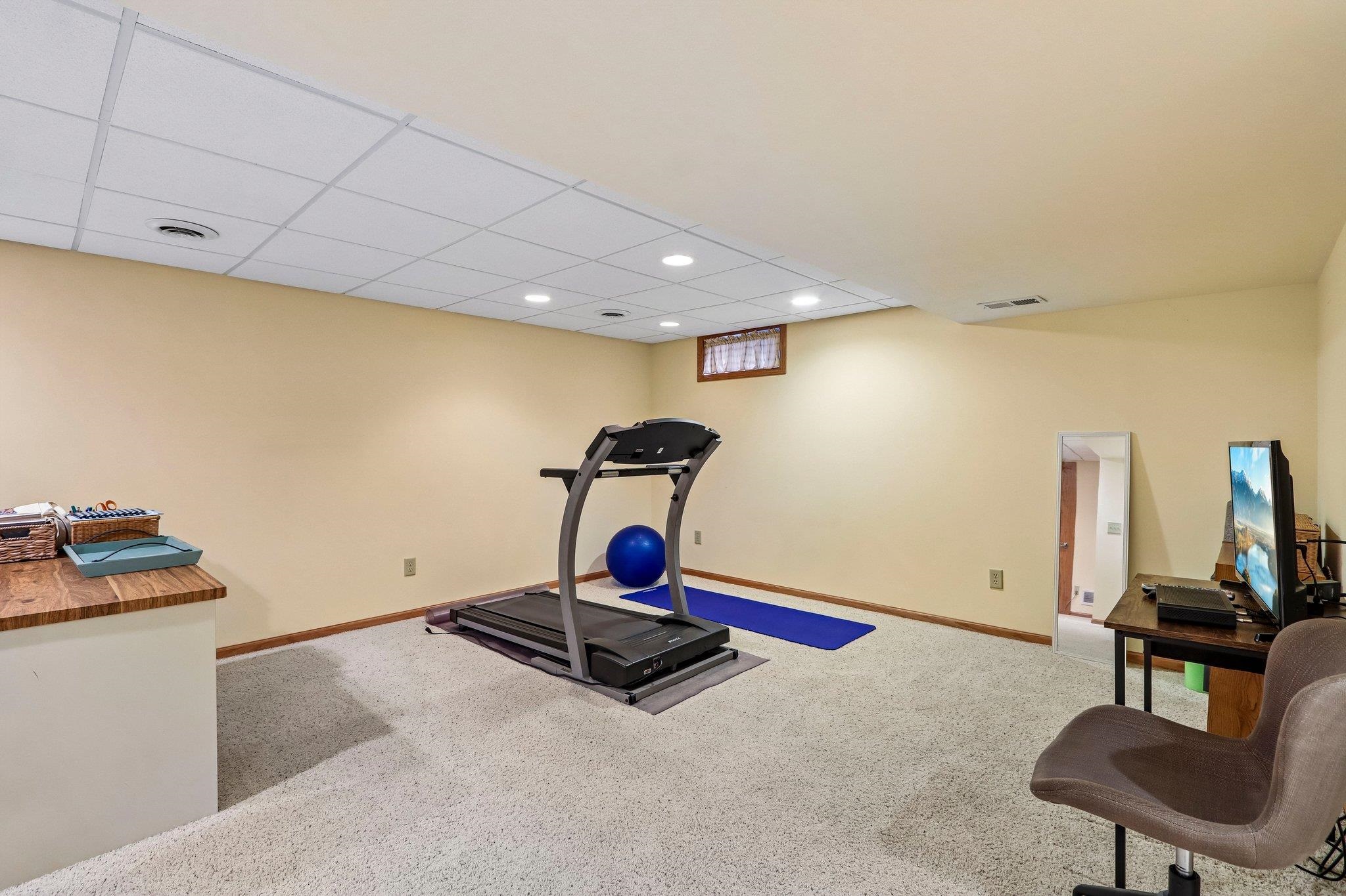 114 N High Point Road