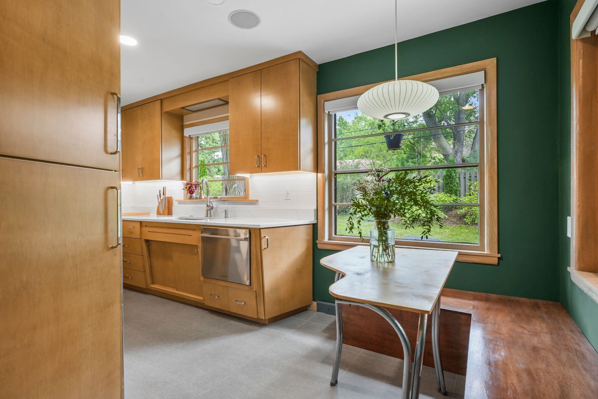 5010 Tomahawk Trail