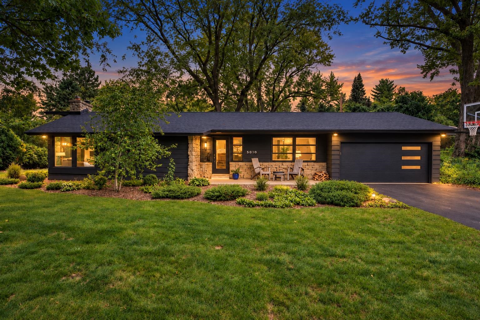 5010 Tomahawk Trail